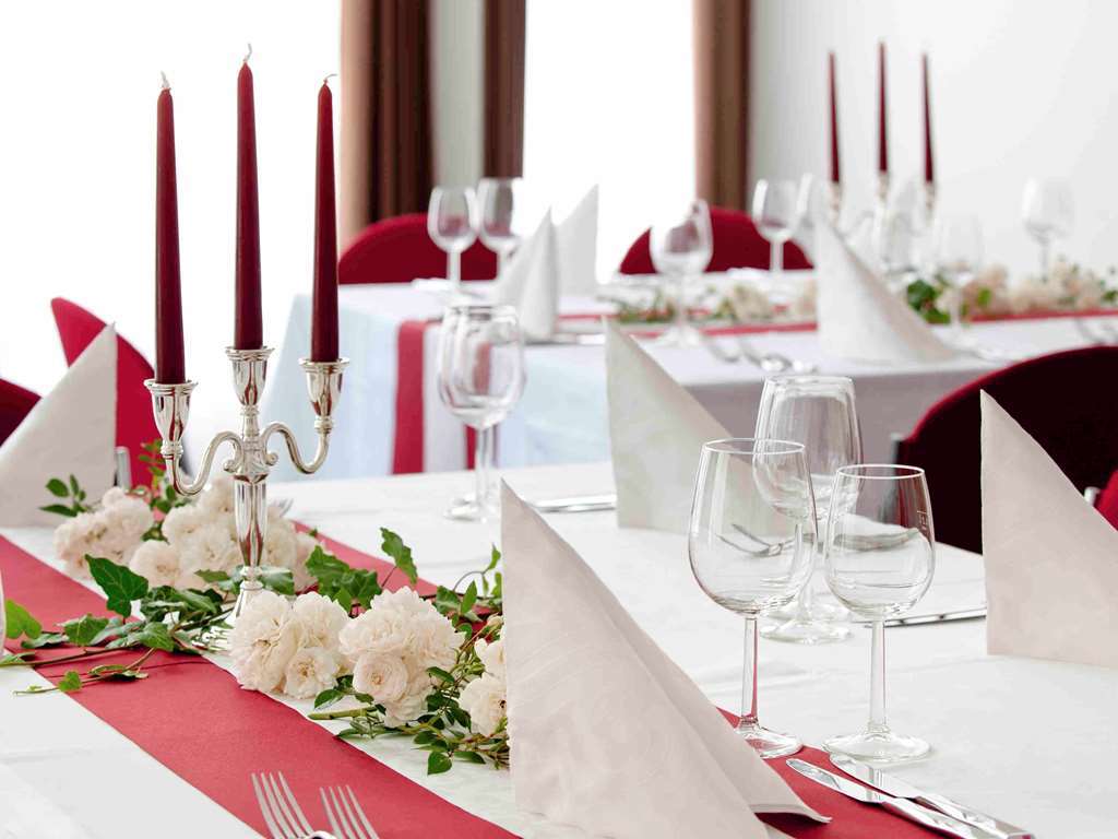 B&B Hotel Muenchen-Schwabing Ресторан фото